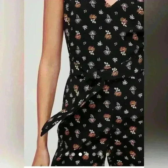Aritzia Wilfred Écoulement Romper  Black Cream Floral Playsuit size 00 - Picture 2 of 11